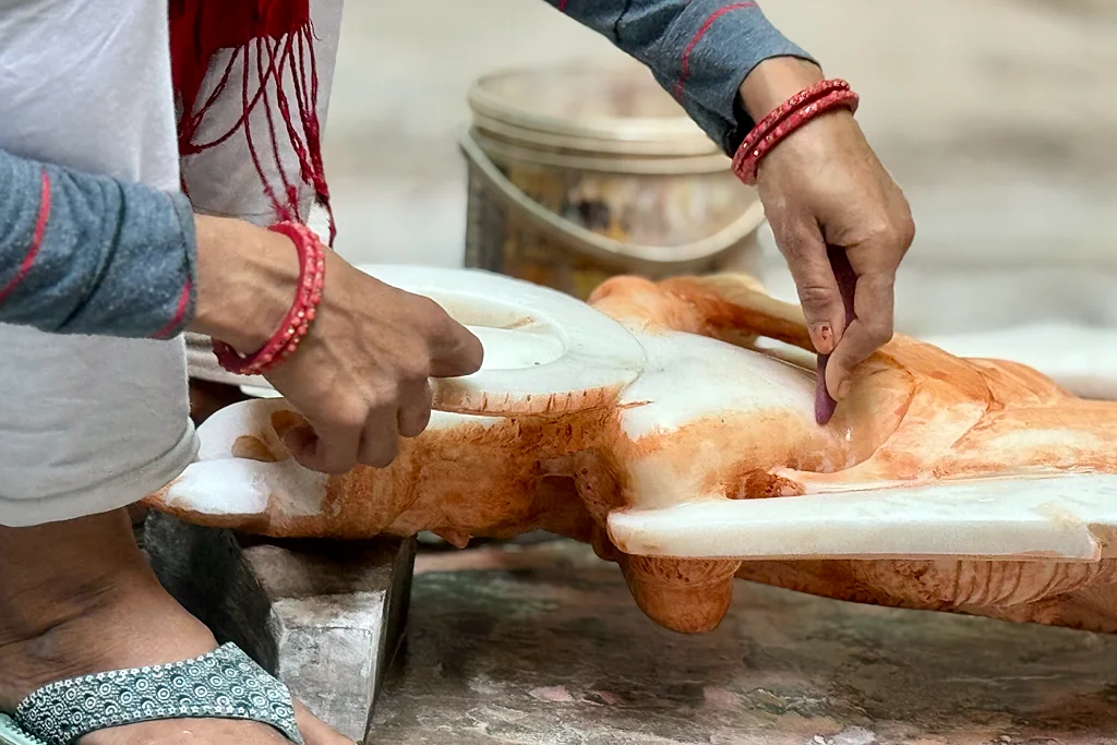 Cleaning Process of Marble Idol